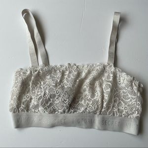 Victoria’s Secret unlined lace bra size S